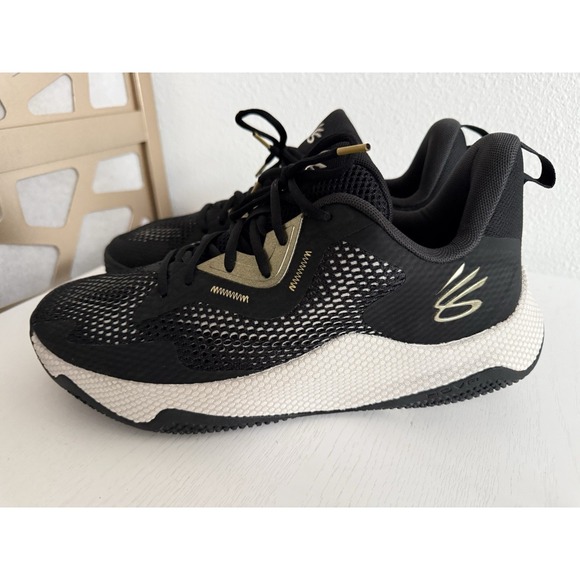 Under Armour Other - UNDER ARMOUR New Men's Black Gold Curry HOVR Splash 3 Sneakers 3026899-002 Sz 12